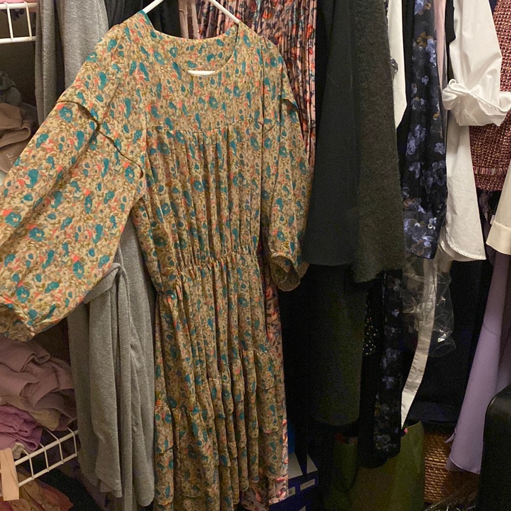Gorgeous vintage cocktail mini dress from Think Closet. XS/S size.